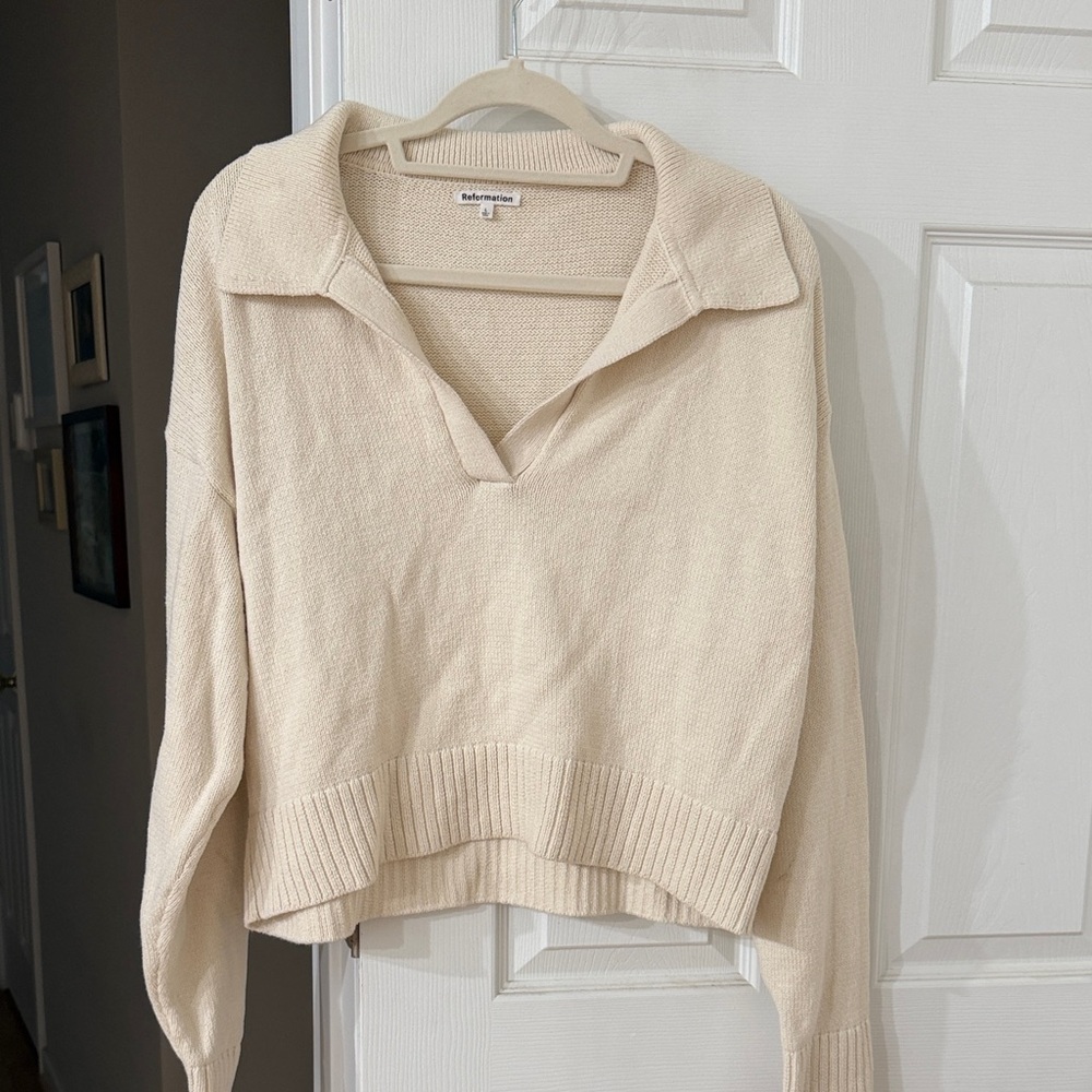 Reformation Cream V-Neck cropped sweater